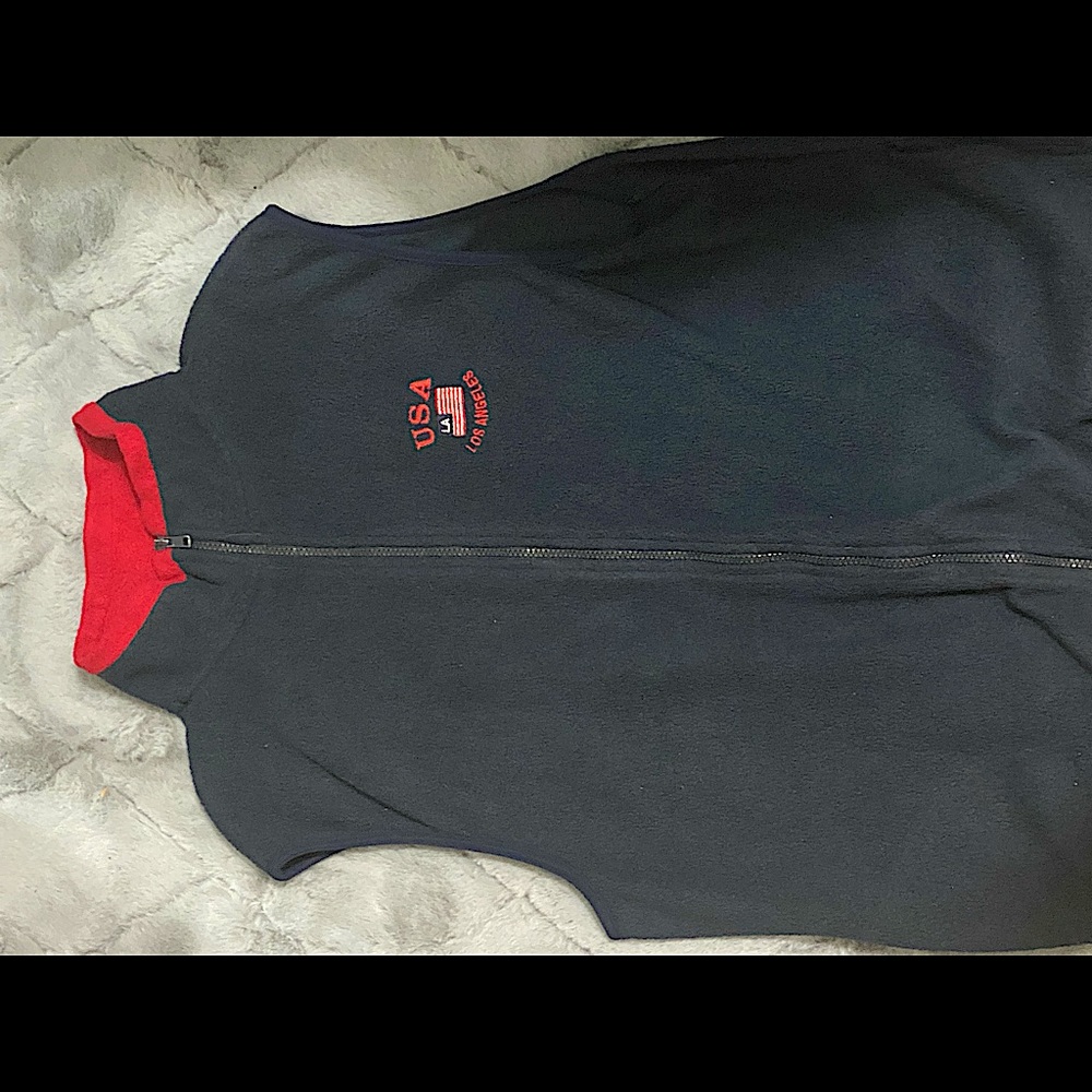 Women’s XL vintage zip up.